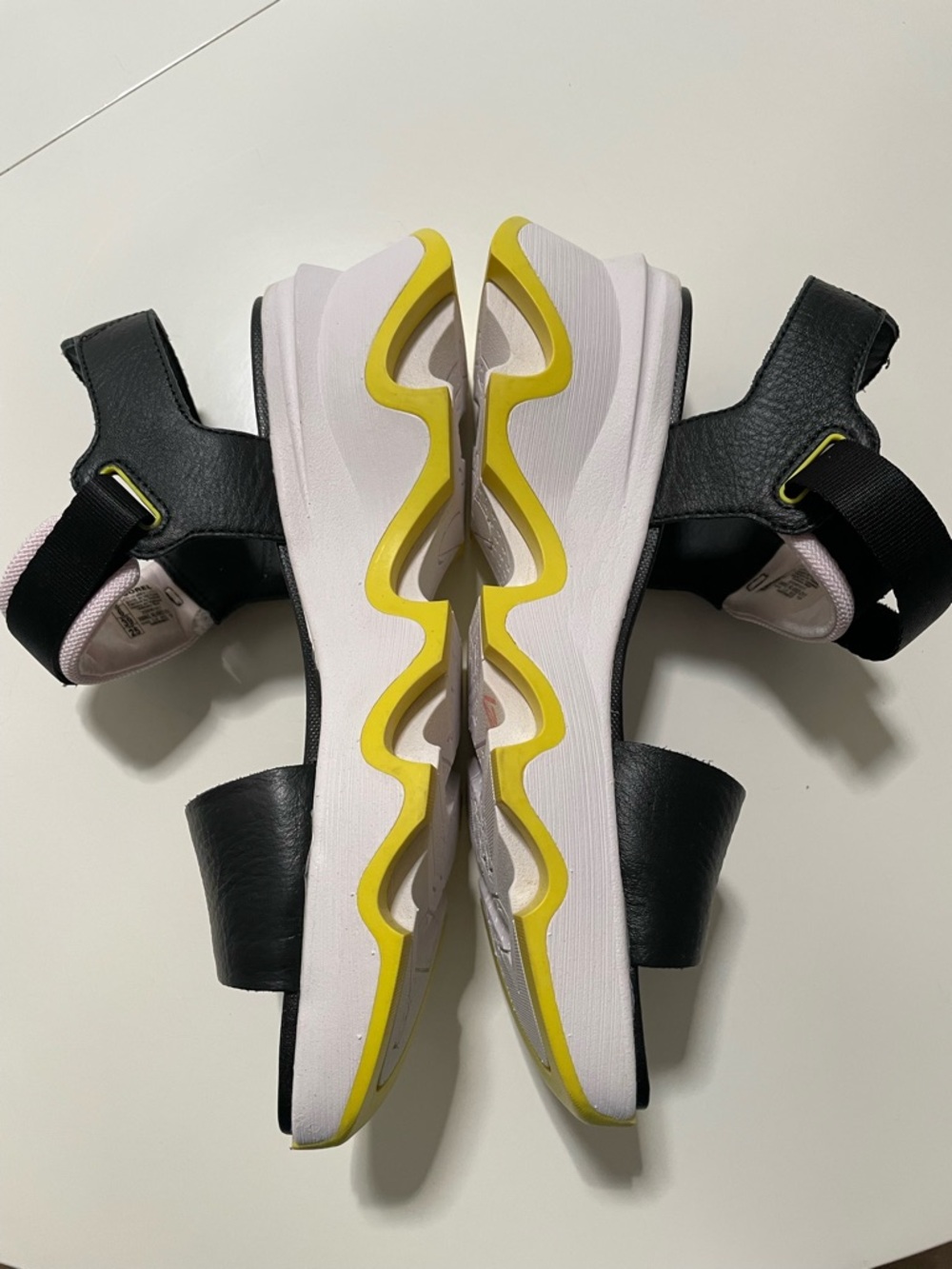 SOREL Women's Kinetic Impact Y
Strap Sandals in black , Sz 8 - Picture 7 of 15